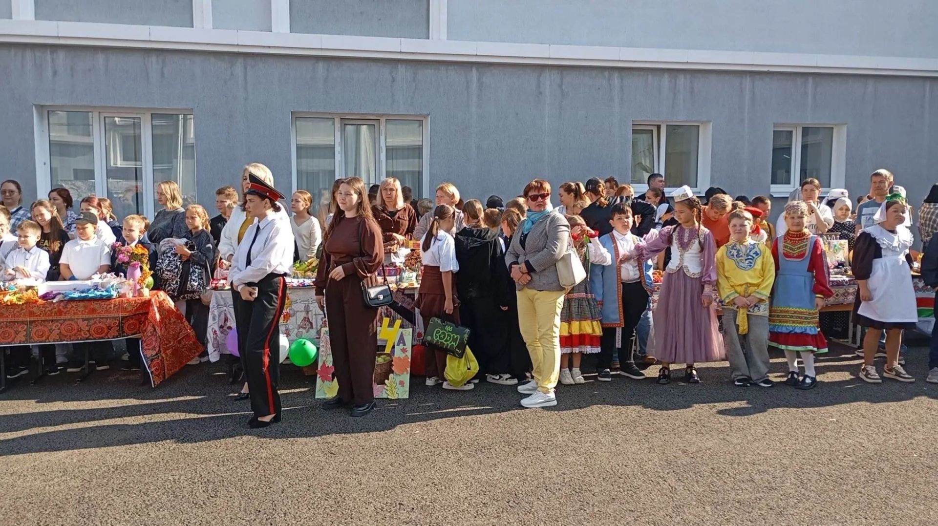 Лаешның 2 нче мәктәбендә көз ярминкәсе узды