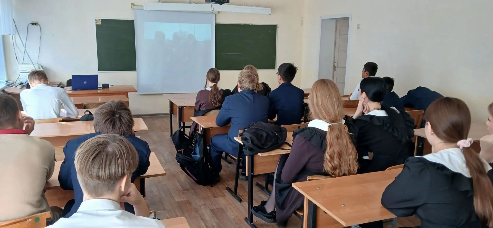 Уроки мужества: лаишевским школьникам  рассказали о Героях нашего времени
