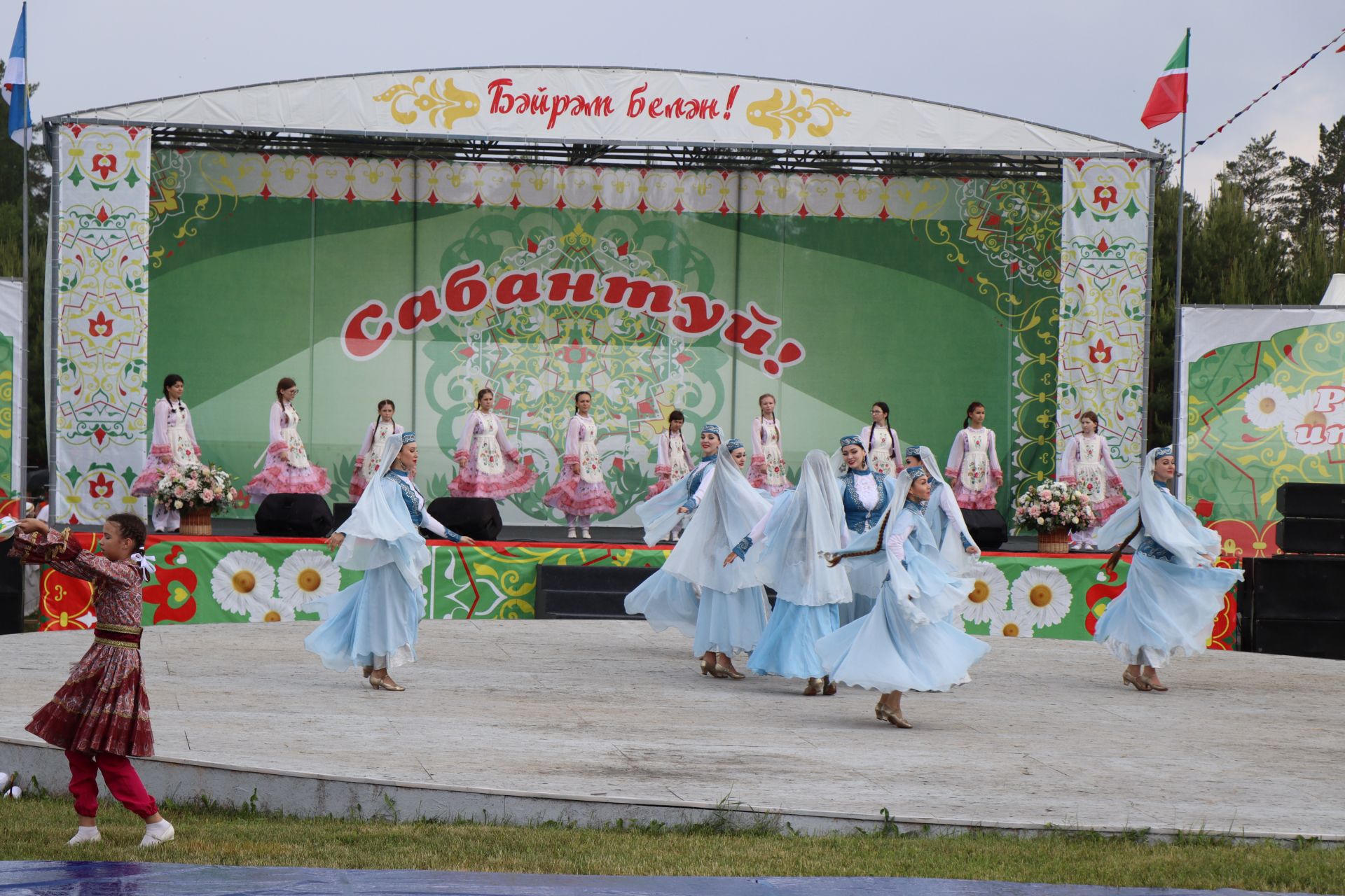 Здесь вы найдете все фотографии праздника Сабантуй-2024 в Лаишево