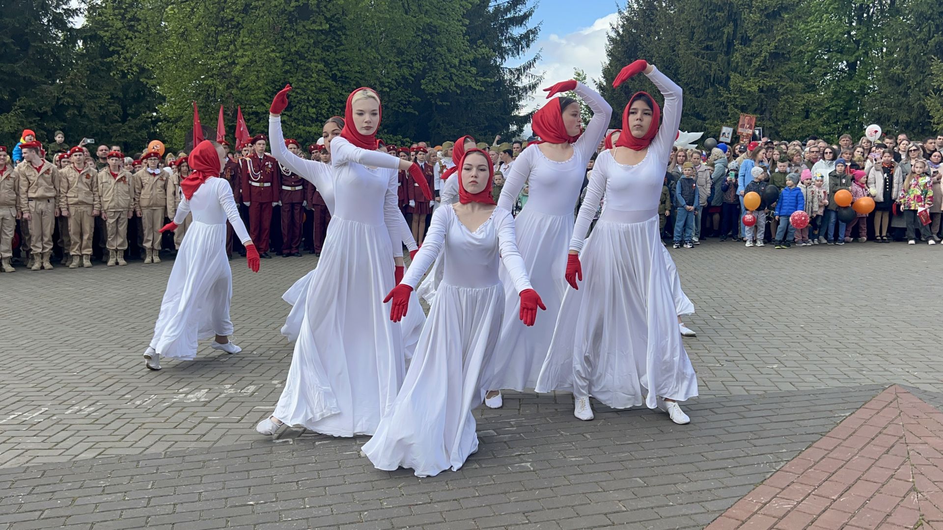 Репортаж с Дня Победы в Лаишеве: как город отметил праздник