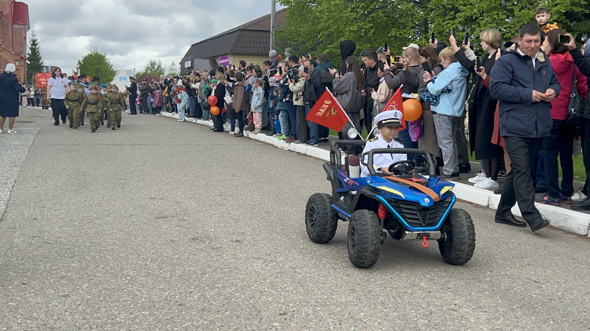 Репортаж с Дня Победы в Лаишеве: как город отметил праздник