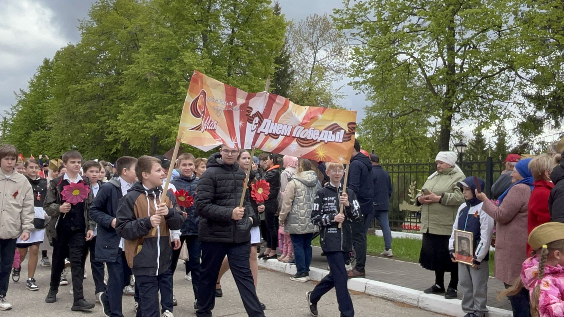 Репортаж с Дня Победы в Лаишеве: как город отметил праздник