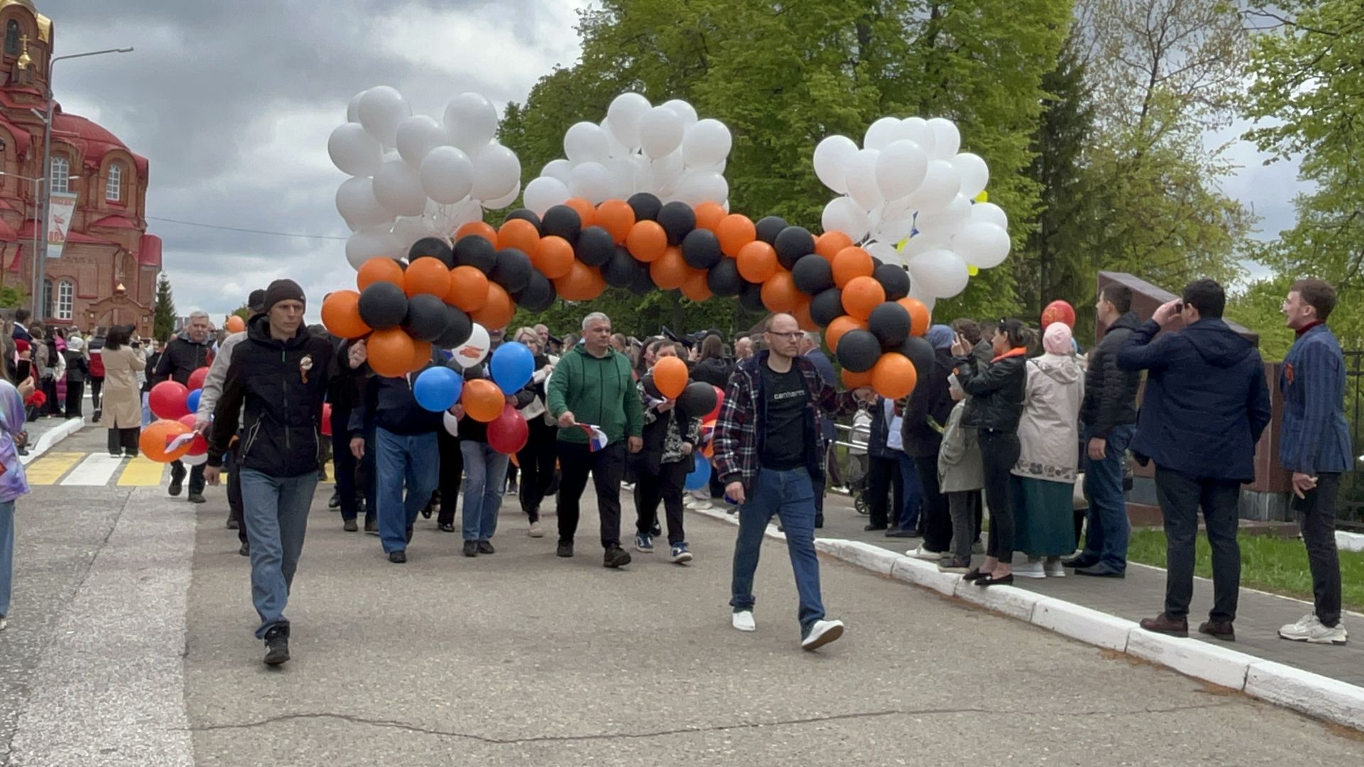 Репортаж с Дня Победы в Лаишеве: как город отметил праздник