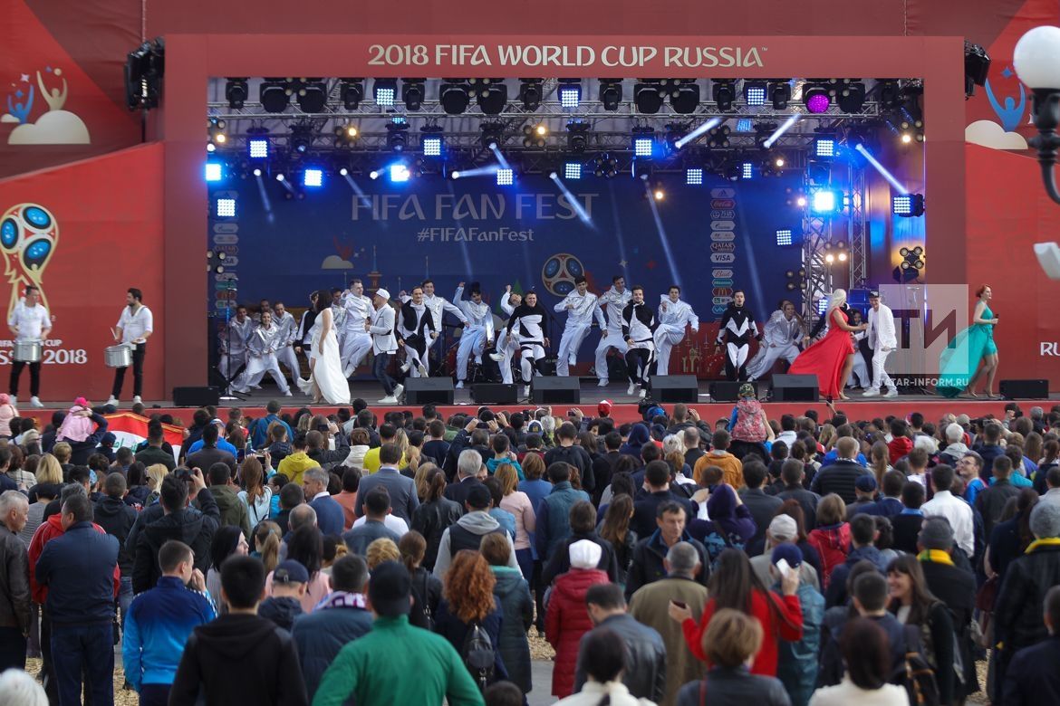 Казанда Дөнья чемпионатының 4 көнендә җанатарлар фестивалендә 150 мең кеше кунак булган