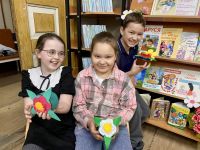 «Праздник самых милых дам: бабушек, сестренок и мам!»: выставка-праздник