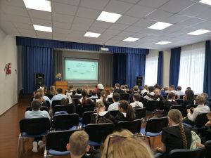 Для лаишевских гимназистов организуют уроки финансовой грамотности