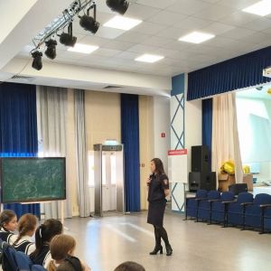 Транспортные полицейские провели важную лекцию для лицеистов Лаишевского района