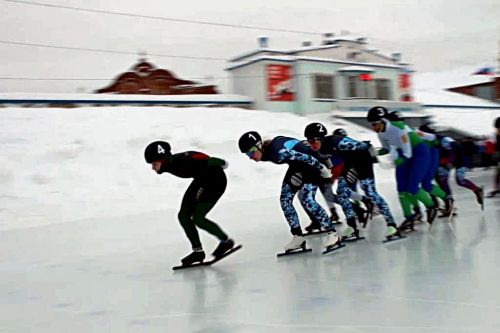 Удачный старт лаишевских конькобежцев