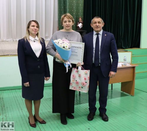 Глава Среднедевятовского сельского поселения подвела итоги 2022 года
