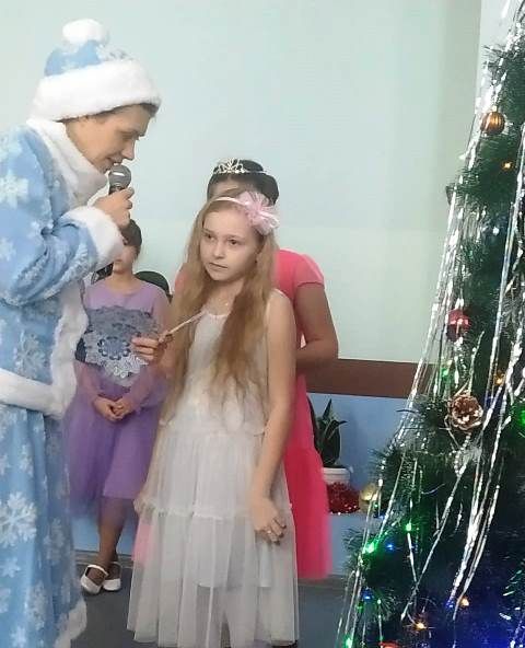 В Лаишеве выбирали мистера Снеговика и мисс Снежинку
