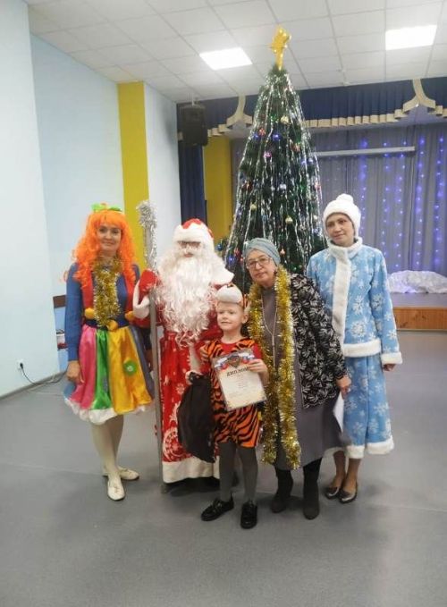 В Лаишеве выбирали мистера Снеговика и мисс Снежинку