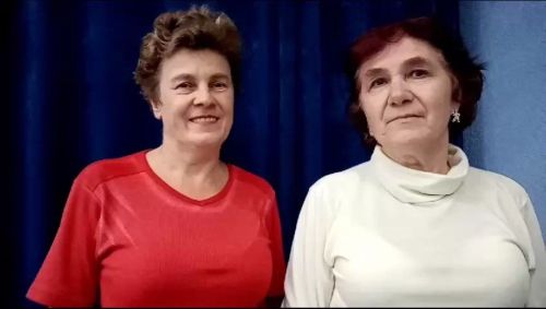 Танцуя, пенсионеры отдыхают и душой, и телом