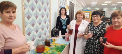 Большой дружной семьей отметили в Атабаево День пожилого человека