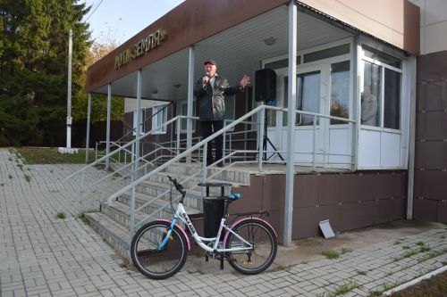 Сегодня в рамках декады пожилых людей в Лаишевском районе прошла осенняя ярмарка