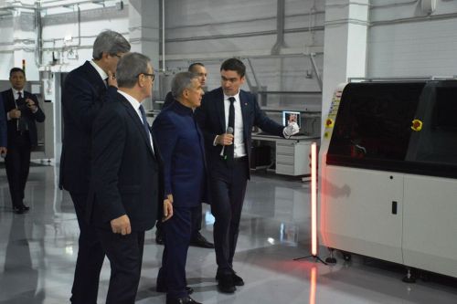 Раис Татарстана дал старт работе нового завода в Лаишевском районе