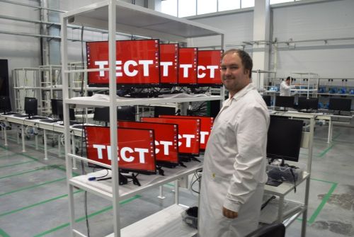 Молодые специалисты осваивают производственные мощности нового завода ICL в Лаишевском районе