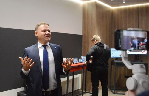 Молодые специалисты осваивают производственные мощности нового завода ICL в Лаишевском районе