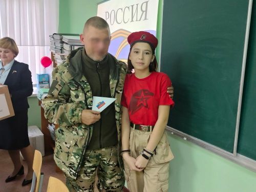В гости к юнармейцам Лаишевского района пришел участник СВО