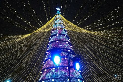 Открытие главной городской ёлки Казани у Центра семьи «Казан» пройдет 23 декабря