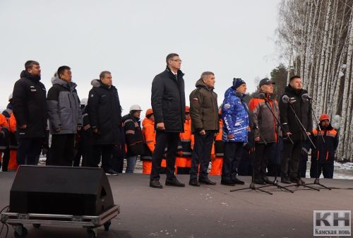 Фоторепортаж с торжественной церемонии открытия автомобильной дороги М-12 «Восток» Москва-Казань
