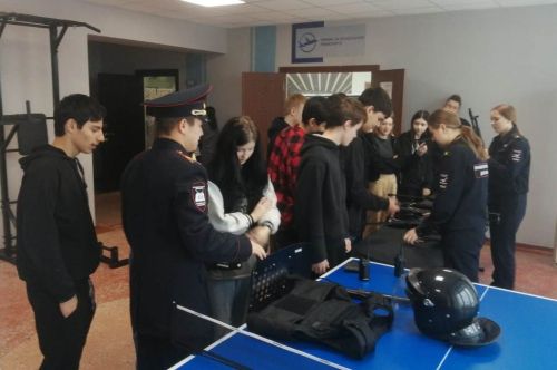 Около 60 школьников посетили Лаишевский техникум в День открытых дверей