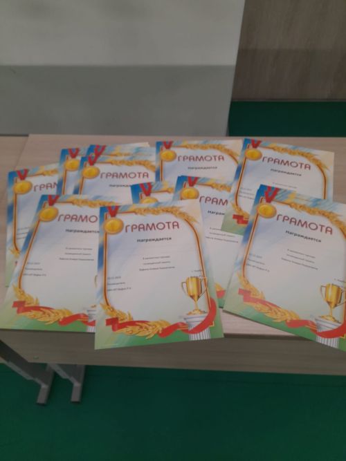 Кирбинская школа стала хозяйкой шахматного турнира