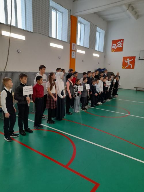 Кирбинская школа стала хозяйкой шахматного турнира
