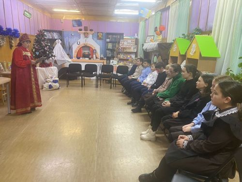 Лаишевских гимназистов познакомили с традициями празднования Рождества