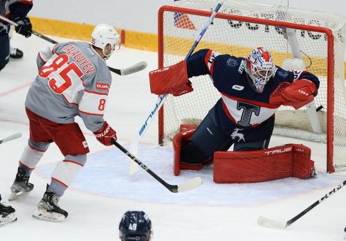 Спартак обыграл «Торпедо» в матче КХЛ и сохранил за собой лидерство на Западе