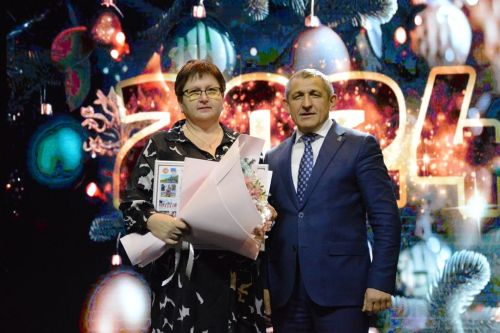 Деловой понедельник Совета района прошел в праздничном формате в РДК Лаишева