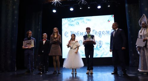 Активных и одаренных детей района чествовали в канун Нового года