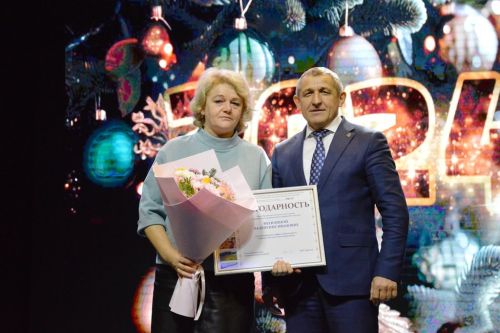 Деловой понедельник Совета района прошел в праздничном формате в РДК Лаишева