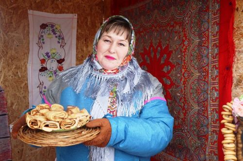 Традиции: отмечаем первый день Масленицы