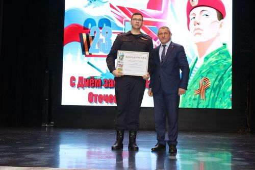 Защитников Отечества лаишевцы приветствовали стоя