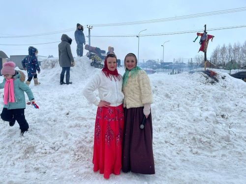 Большие Кабаны: На Масленице богатыри силою мерялись