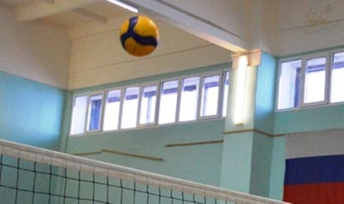 Второй день в Лаишевском районе соревнуются волейболисты десяти районов Татарстана