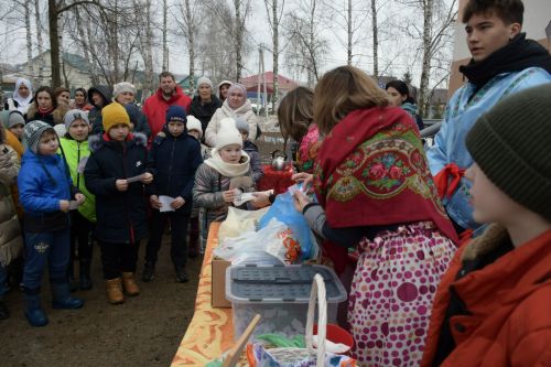 В школе в Каипах прошли народные «Игры да забавы»