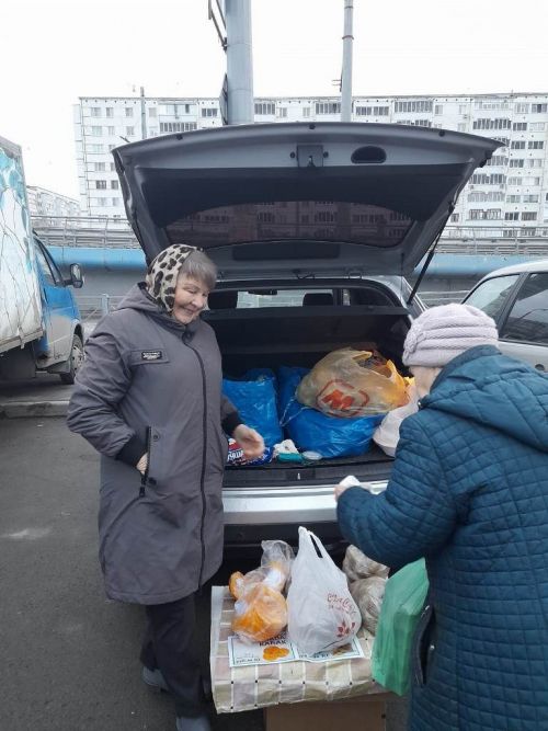 Разнообразную продукцию выставили сегодня сельхозпредприятия Лаишевского района на ярмарке в Казани