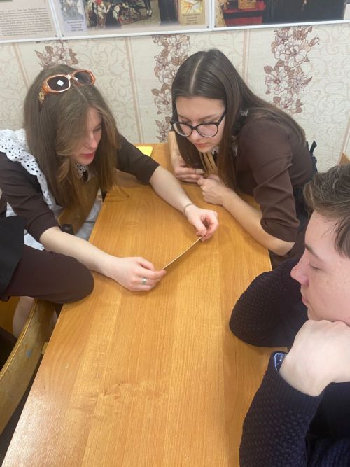 Лаишевским гимназистам рассказали об опасности злонамеренных поступков