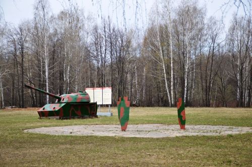 На полигоне танкового училища прошли учебные стрельбы для школьников Лаишевского района