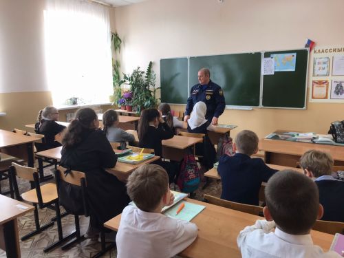С Лаишевскими школьниками провели беседу о противопожарном режиме