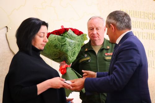 Александр Савельев награжден орденом Мужества посмертно