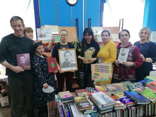 Акция «Родной язык - святой язык, отца и матери язык…» организована в Лаишевской библиотеке