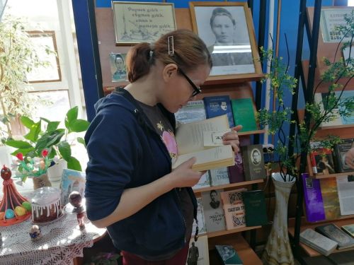 Акция «Родной язык - святой язык, отца и матери язык…» организована в Лаишевской библиотеке