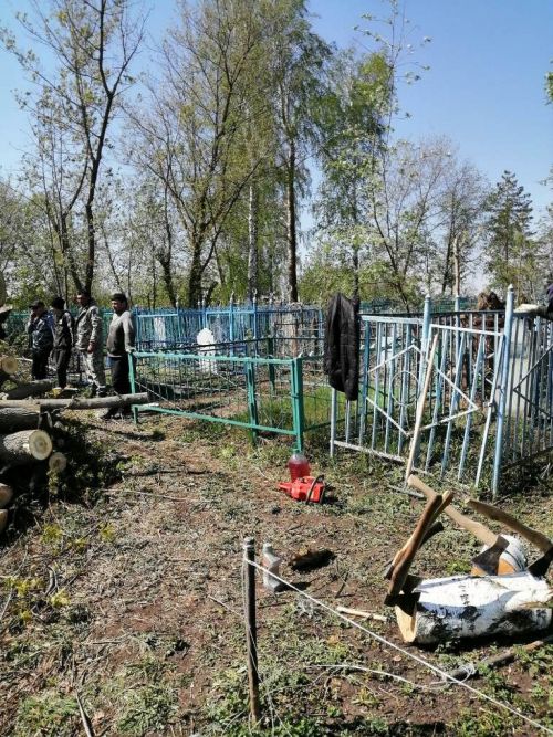 Жители Сингелей вышли на субботник
