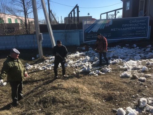 Продолжают поступать снимки с субботника в Лаишеве