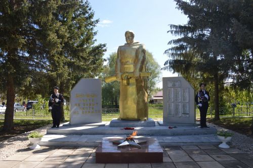 В селе Столбище почтили память героев войны