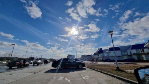 Хочешь по облачному майскому небу ходить? Наступи в лужу