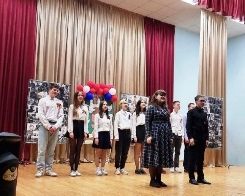 В концерте в Большекабанском сельском клубе участвовали лучшие коллективы