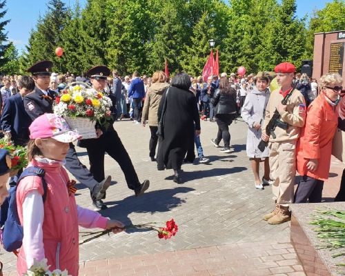 Митинг в лаишевском парке Победы собрал тысячи людей